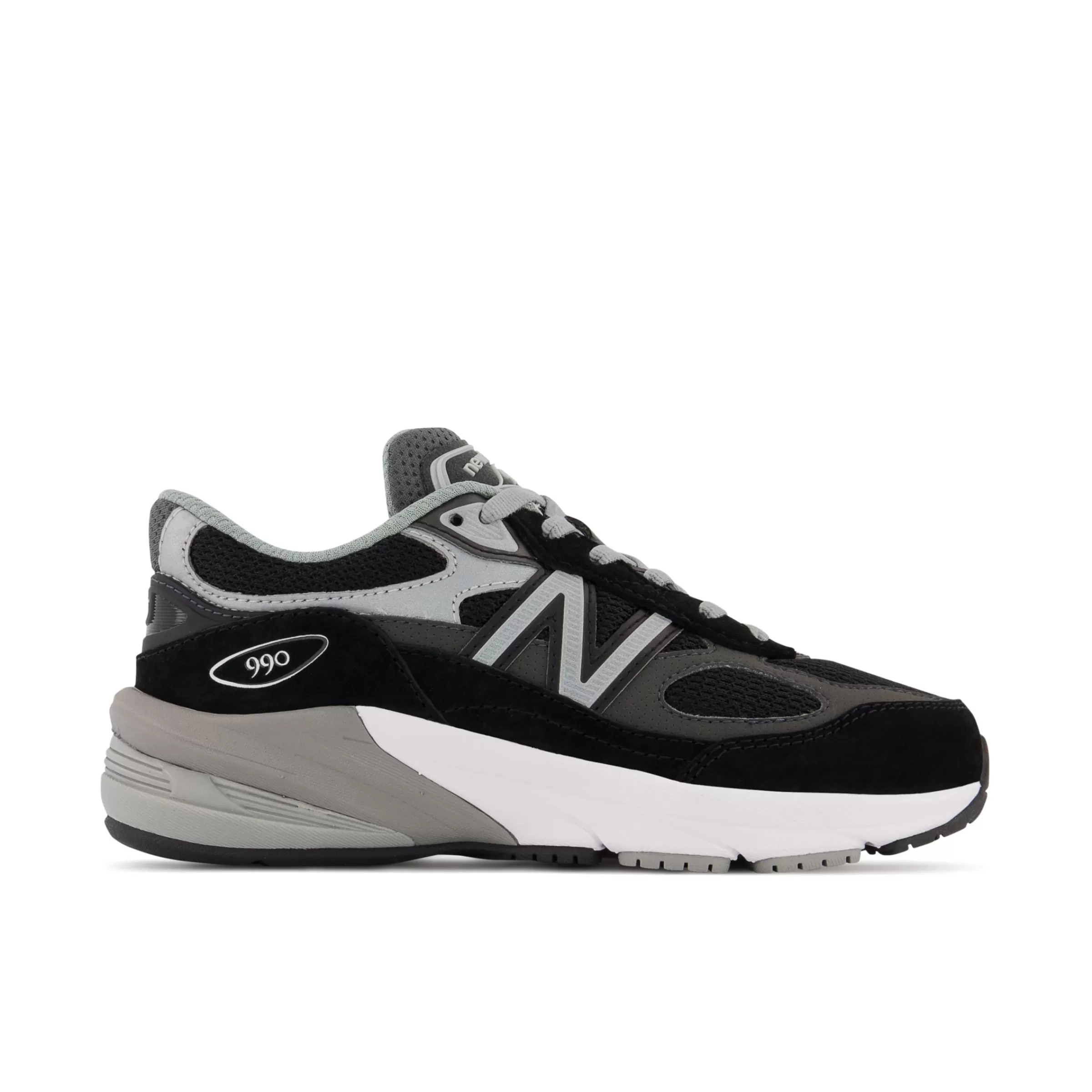 MEN New Balance Matching Family Style | Kids'FuelCell 990v6