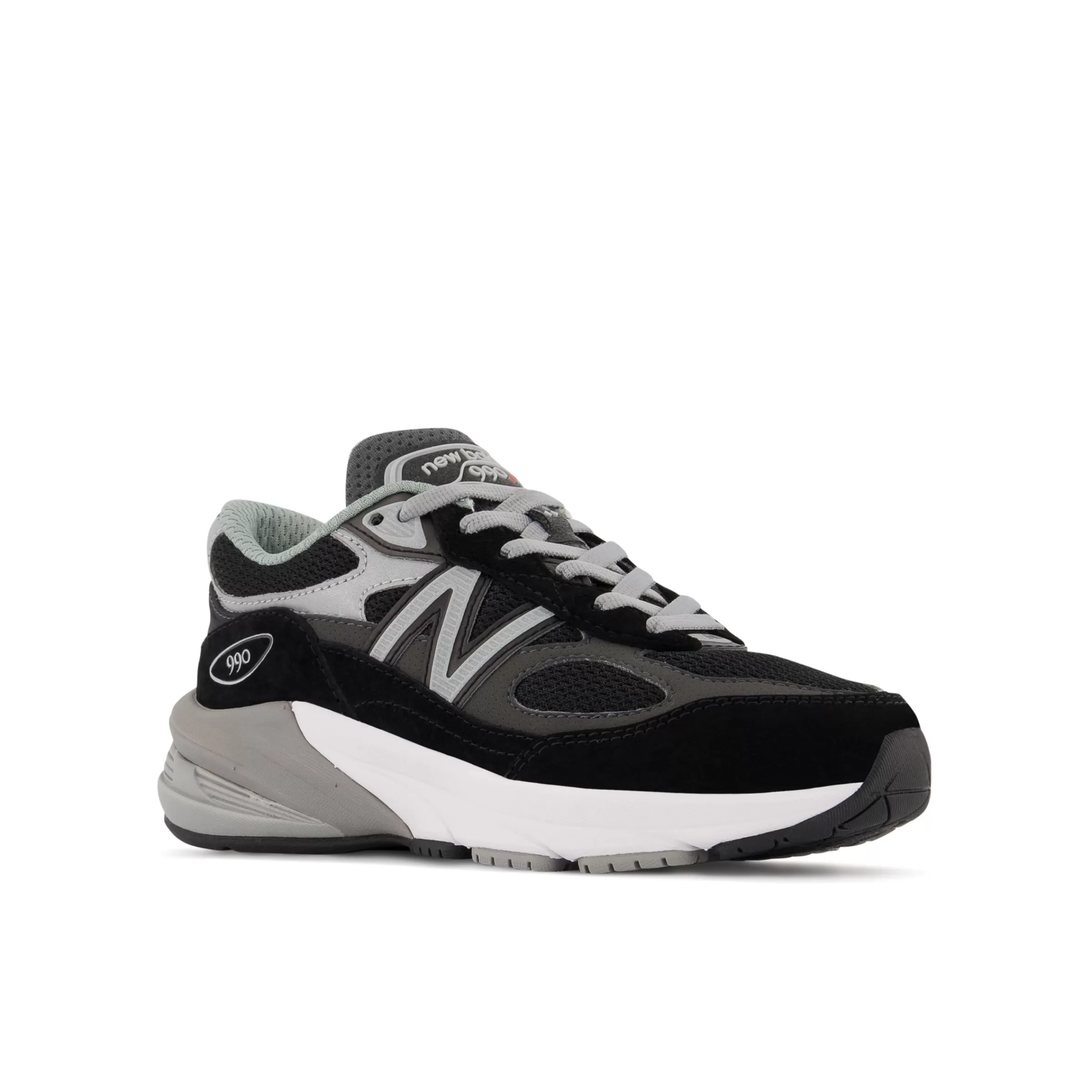 MEN New Balance Matching Family Style | Kids'FuelCell 990v6