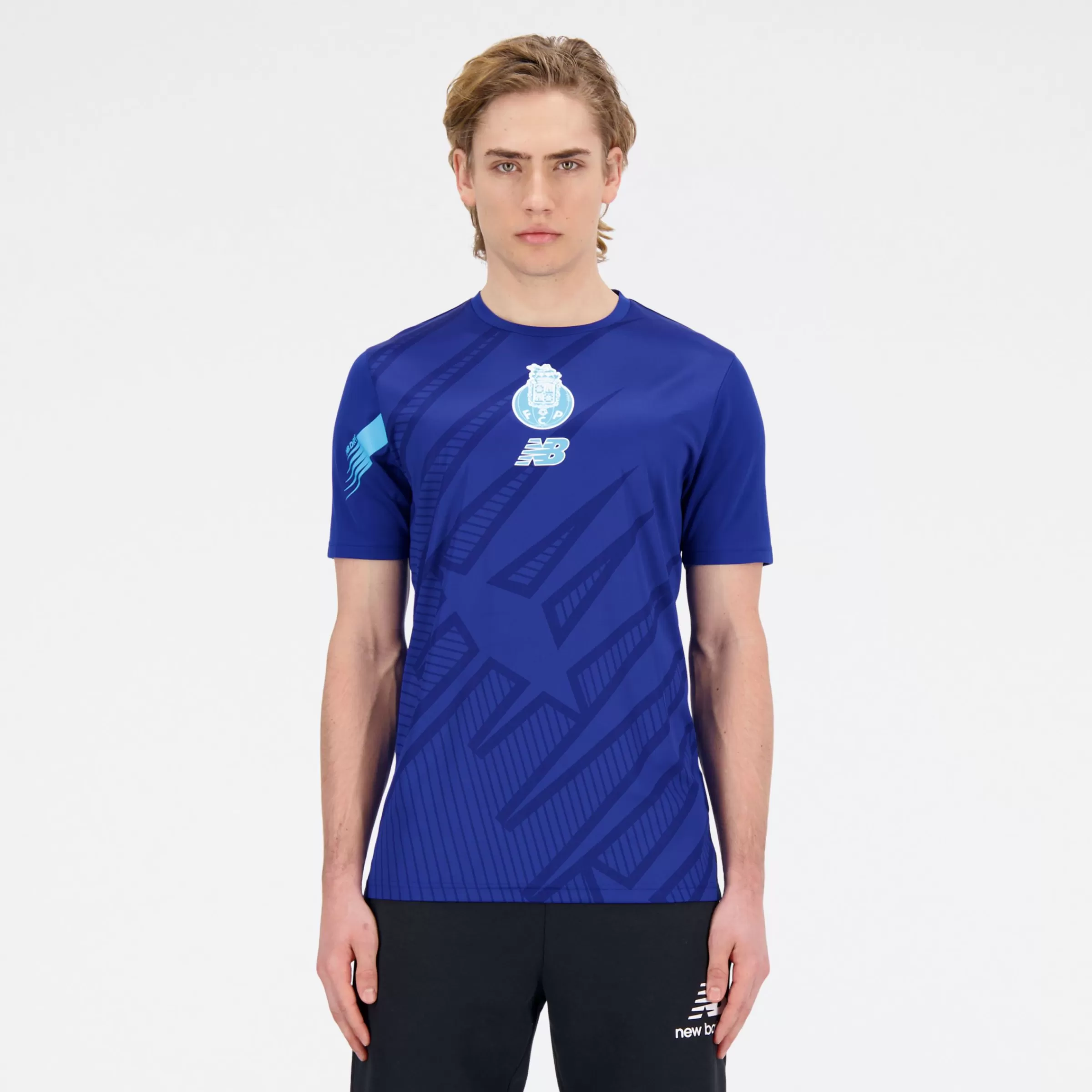 MEN New Balance Clothing | Men'sFC Porto Lightweight T-Shirt