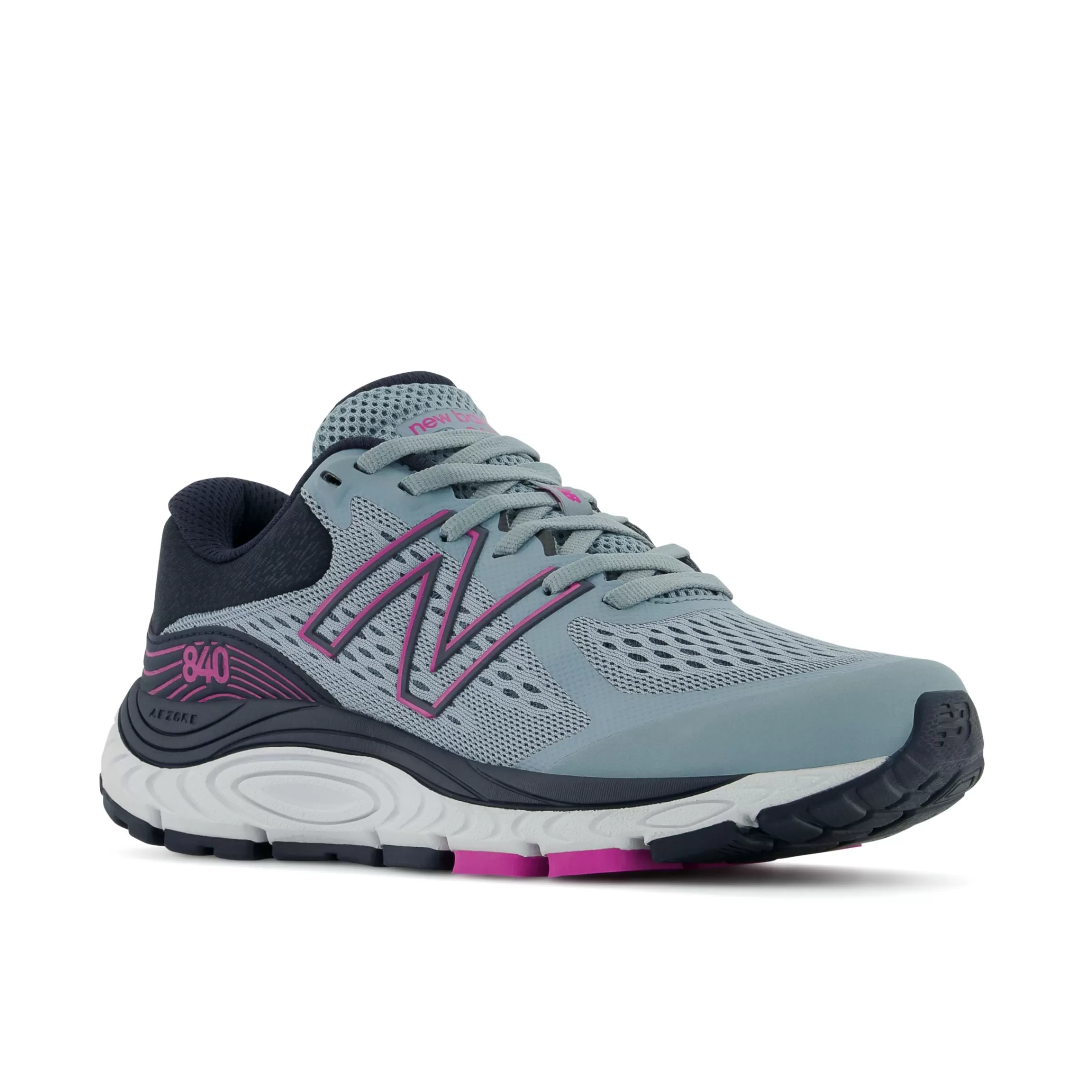 WOMEN New Balance Running | Women's840v5